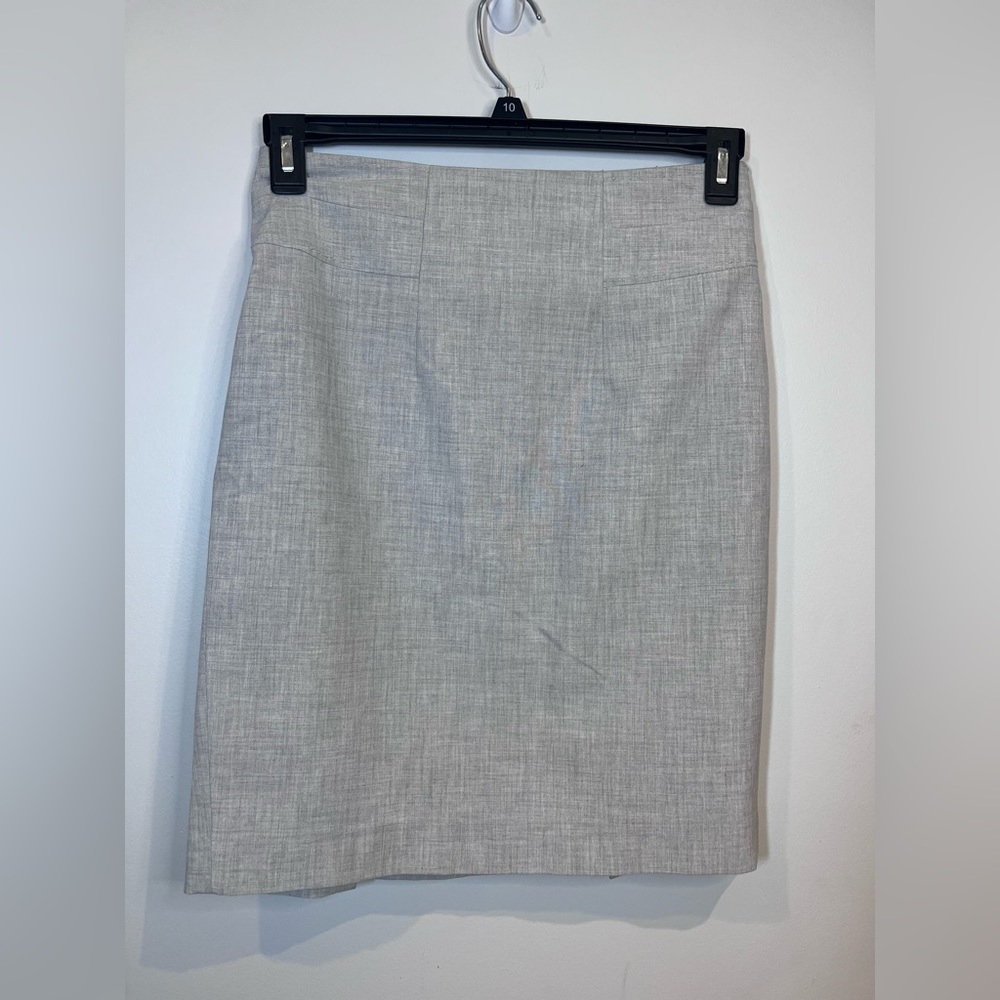 The limited Heatherd grey/white womens mini pencil skirt size 0 with side zipper